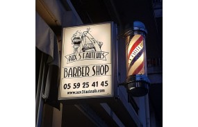 Logo barbier Aux 3 fauteuils